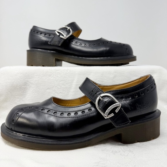 Dr. Martens Made in England Black Mary Jane Shoes Vintage 8307 AW004 - Picture 1 of 16